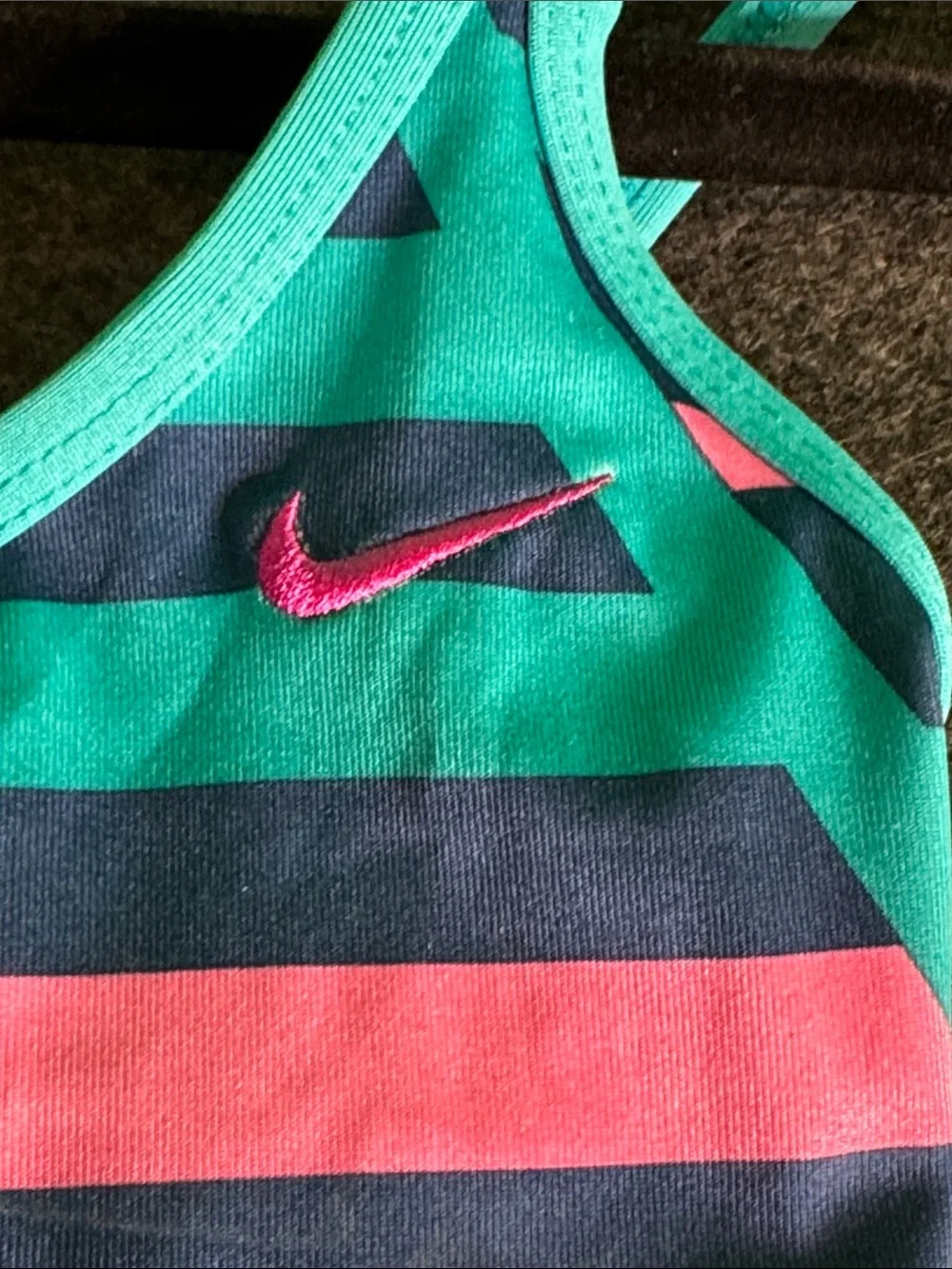 Nike Fit Dry Women’s Multicolored Blue Stripes Workout Gym Tank Top Shirt Sz: L